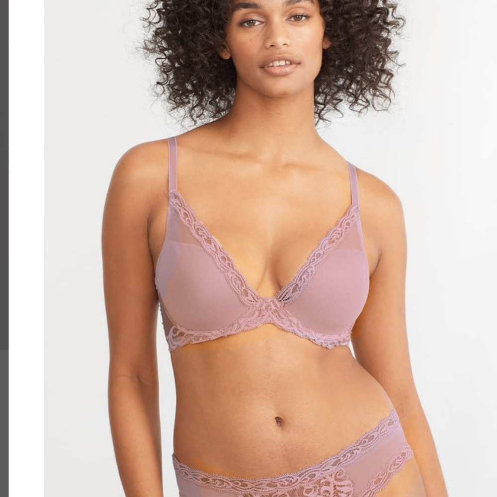 Natori Feathers Plunge T-Shirt Bra (NWT)